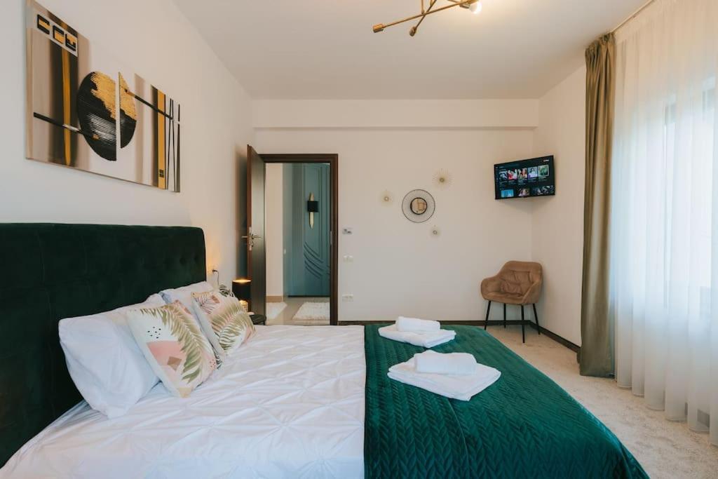 Therme - Corbeanca By The Lake Luxury Villa Bagian luar foto