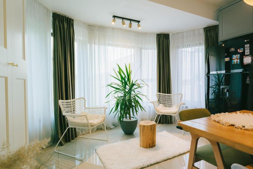 Therme - Corbeanca By The Lake Luxury Villa Bagian luar foto