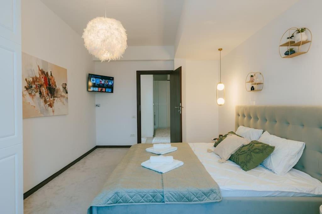 Therme - Corbeanca By The Lake Luxury Villa Bagian luar foto